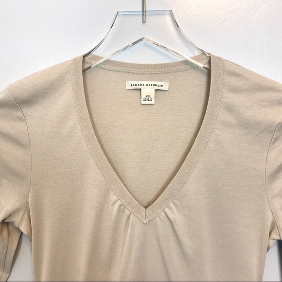 Banana Republic V-neck Long Sleeve T-Shirt Size XS - Picture 4 of 8